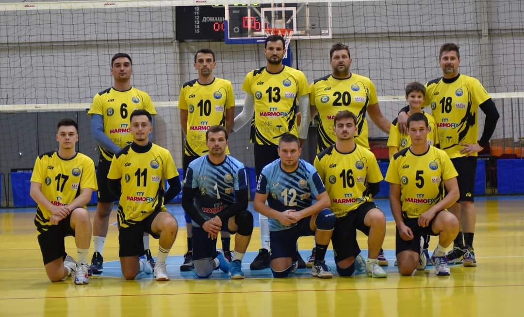 VOLEJBOLL KV UNIVERSITETI I TETOVËS PËRGATITET PËR FAZËN E PLAY OFF